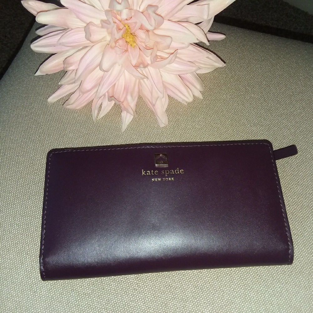 Kate spade wallet - Picture 1 of 6
